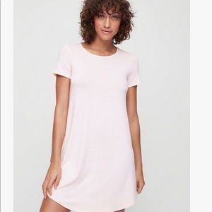 Aritzia Wilfred Free Esther t-shirt dress
